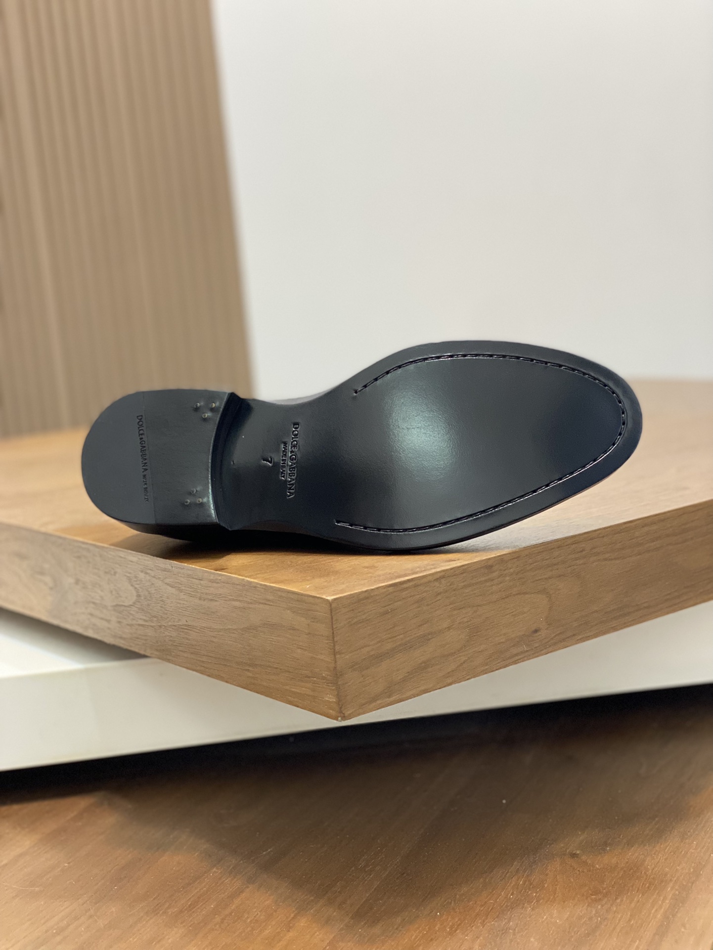 olce & Gabbana shoe